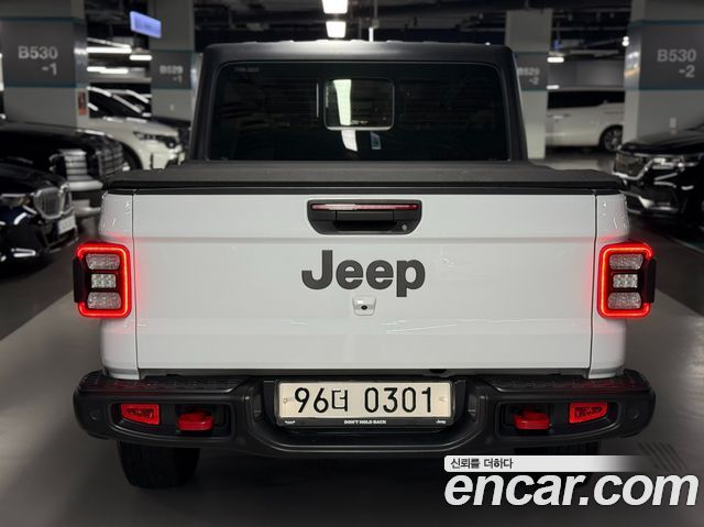 Jeep Gladiator 2020 — photo 3