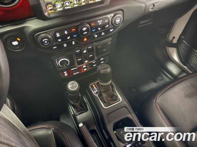 Jeep Gladiator 2020 — photo 14