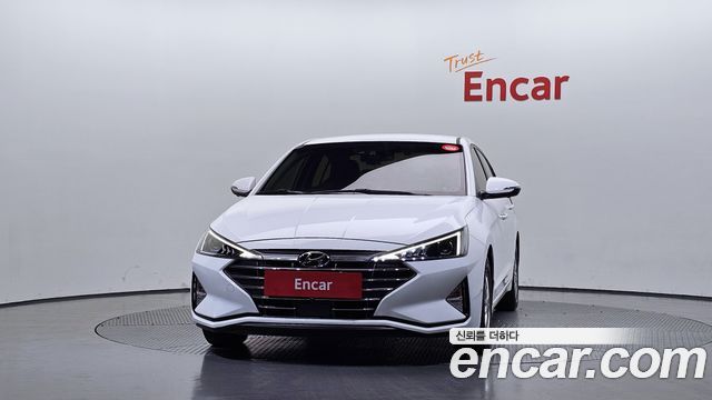 Hyundai AVANTE 2020 — photo 3