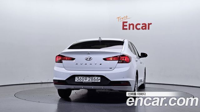Hyundai AVANTE 2020 — photo 4