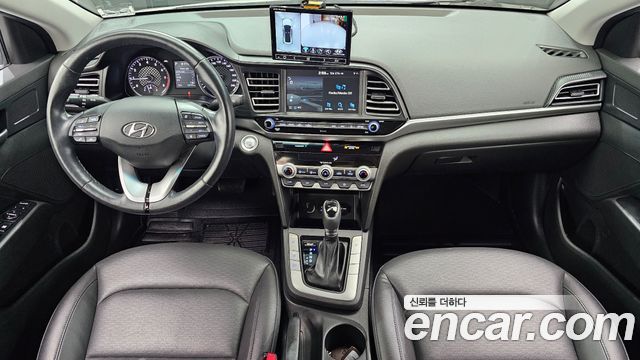 Hyundai AVANTE 2020 — photo 10