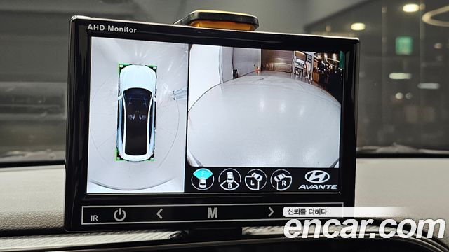 Hyundai AVANTE 2020 — photo 21