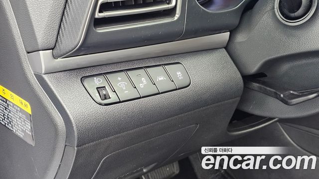 Hyundai AVANTE 2020 — photo 23