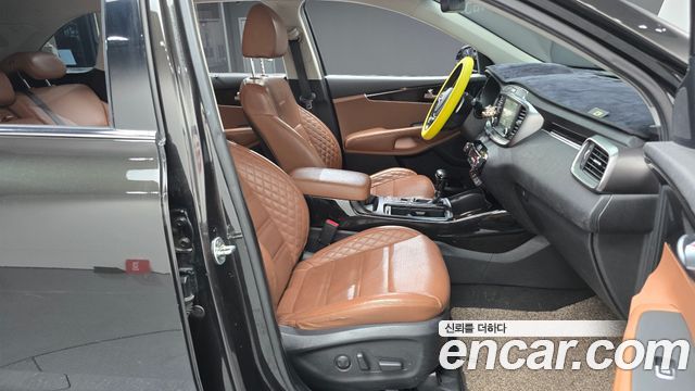 Kia Sorento 2019 — photo 11