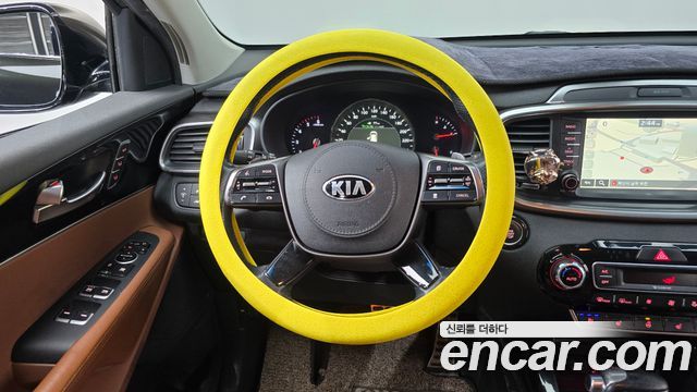Kia Sorento 2019 — photo 13