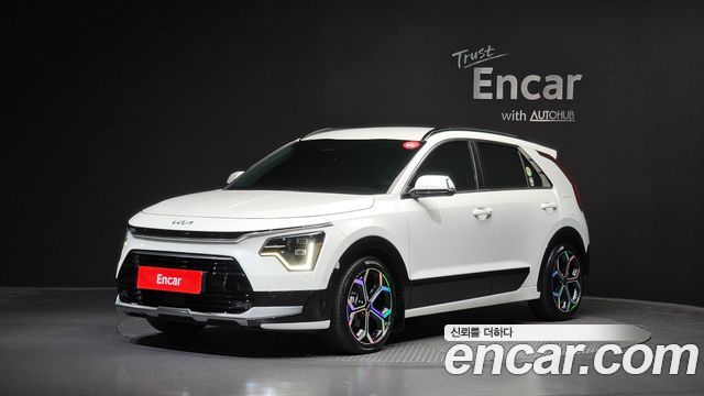 Kia Niro 2022 — photo 1