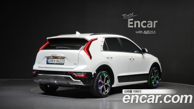 Kia Niro 2022 — photo 2