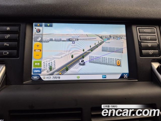 Land Rover Discovery Sport 2016 — photo 14