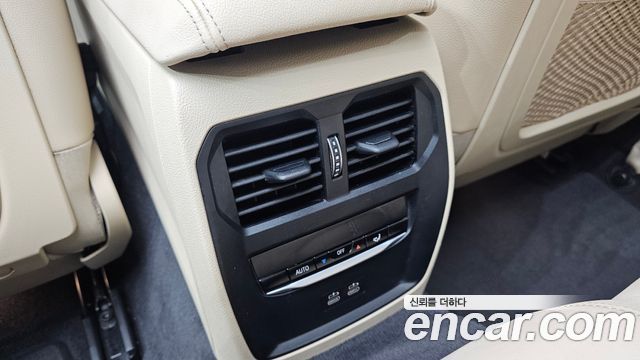 BMW 4-Series 2021 — photo 32