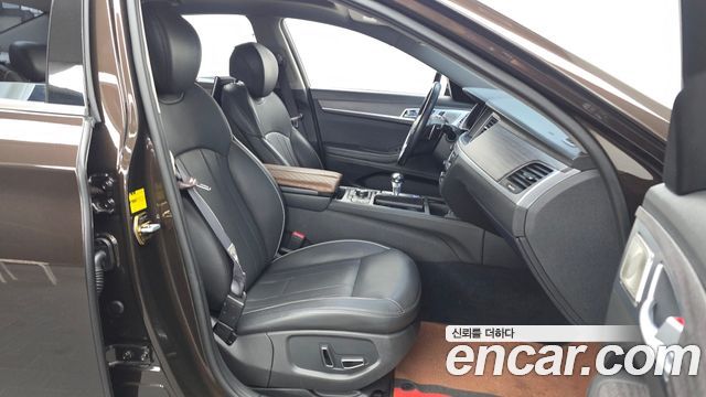 Genesis G80 2019 — photo 16