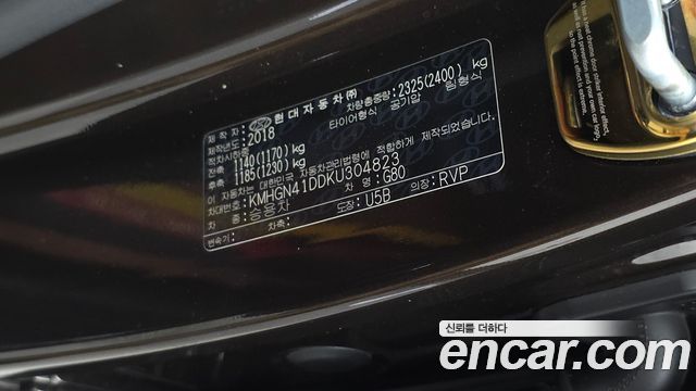 Genesis G80 2019 — photo 27