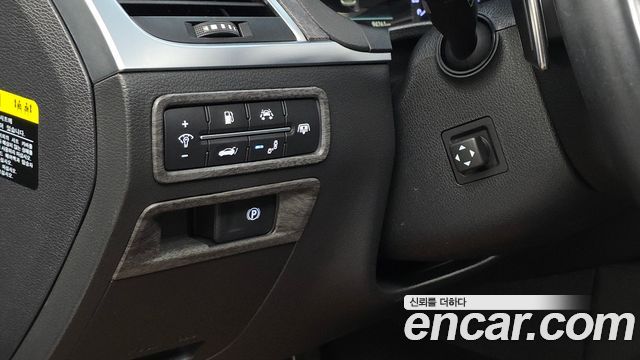 Genesis G80 2019 — photo 28