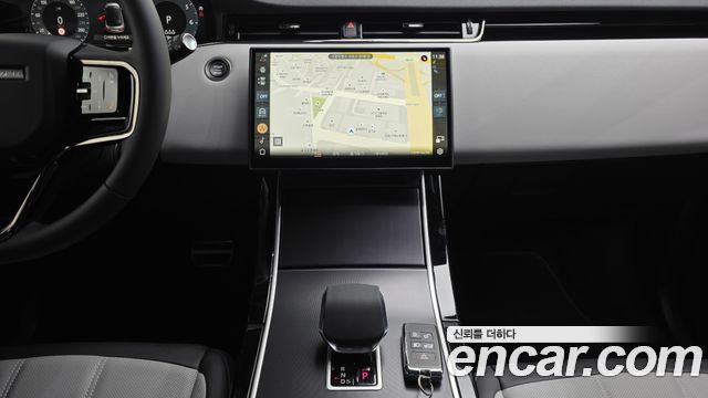 Land Rover Range Rover Evoque 2026 — photo 14