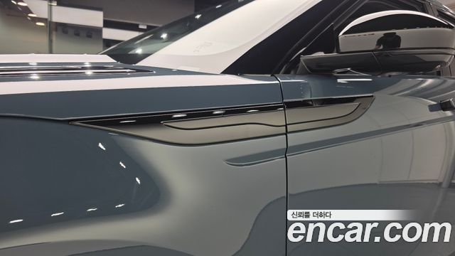 Land Rover Range Rover Evoque 2026 — photo 20