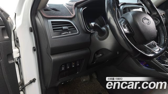 Renault Korea QM6 2017 — photo 13