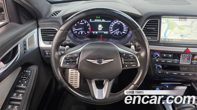 Genesis G80 2019 — photo 19