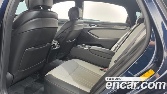 Genesis G80 2019 — photo 26