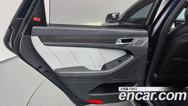 Genesis G80 2019 — photo 15