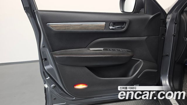 Renault Korea QM6 2023 — photo 14