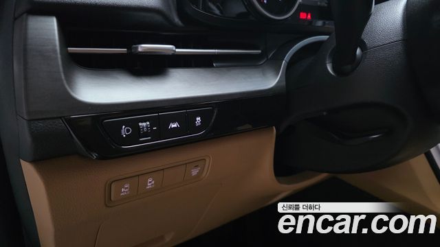 Kia Canival 2021 — photo 14