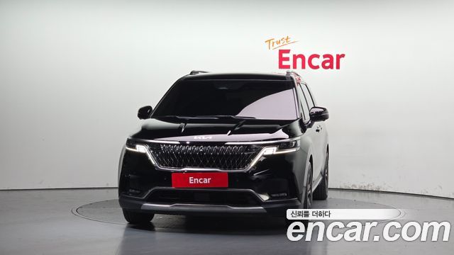 Kia Canival 2022 — photo 3
