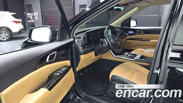 Kia Canival 2022 — photo 10