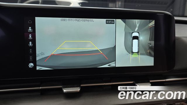 Kia Canival 2022 — photo 16