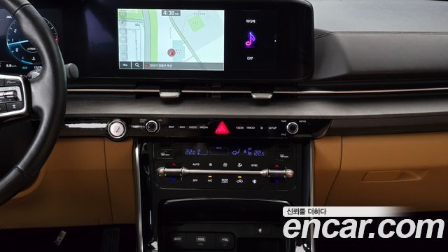 Kia Canival 2022 — photo 19
