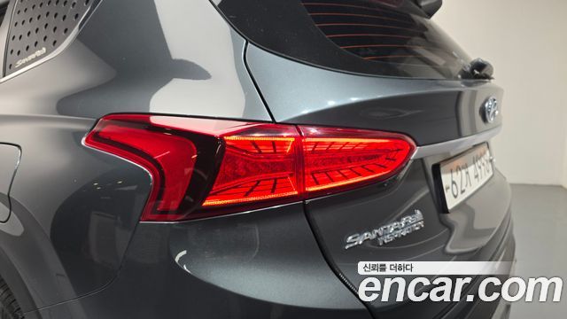 Hyundai Santafe 2019 — photo 9
