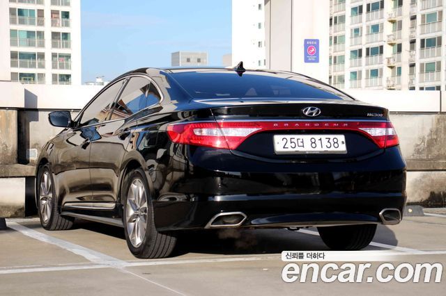 Hyundai Grandeur 2015 — photo 7