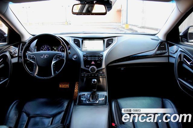 Hyundai Grandeur 2015 — photo 11