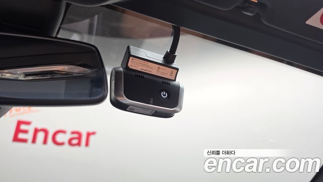 BMW Z4 2019 — photo 22