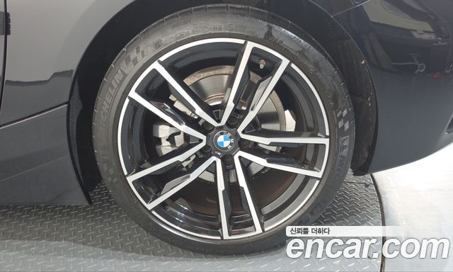BMW Z4 2019 — photo 7