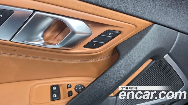 BMW Z4 2019 — photo 28