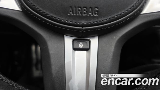 BMW Z4 2019 — photo 29