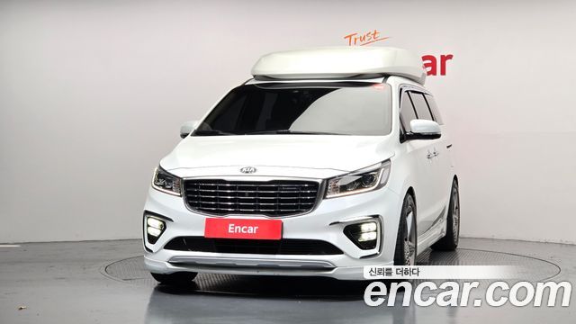 Kia Canival 2019 — photo 3