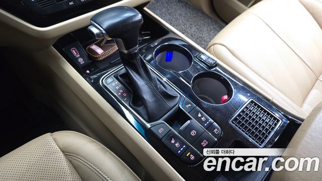 Kia Canival 2019 — photo 12