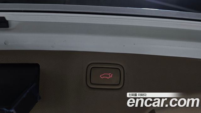 Kia Canival 2019 — photo 21