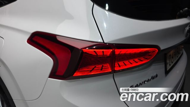 Hyundai Santafe 2019 — photo 9