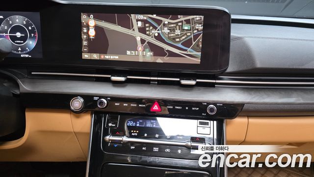 Kia Canival 2023 — photo 14