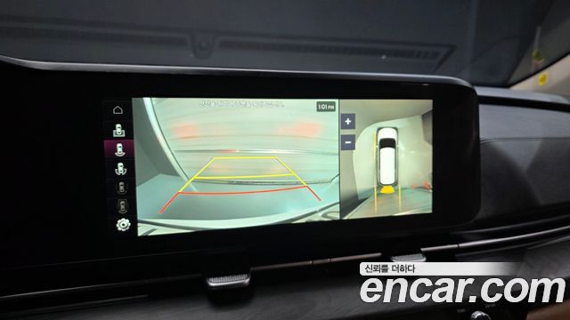 Kia Canival 2023 — photo 15