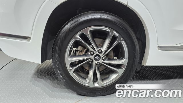 Hyundai Santafe 2019 — photo 5