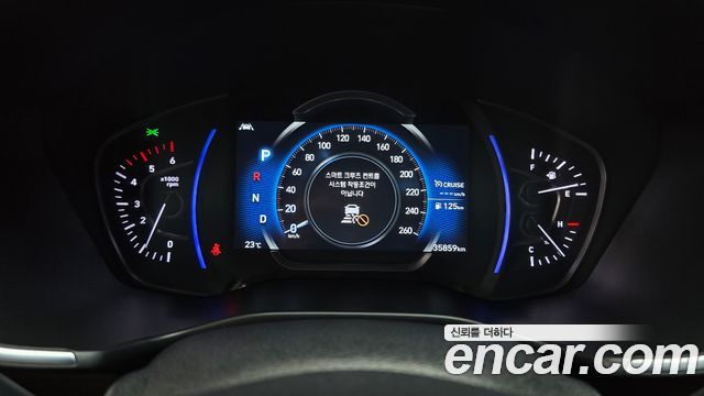 Hyundai Santafe 2019 — photo 11