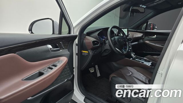 Hyundai Santafe 2019 — photo 13