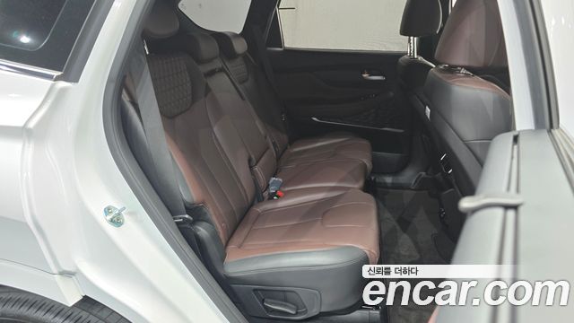 Hyundai Santafe 2019 — photo 17