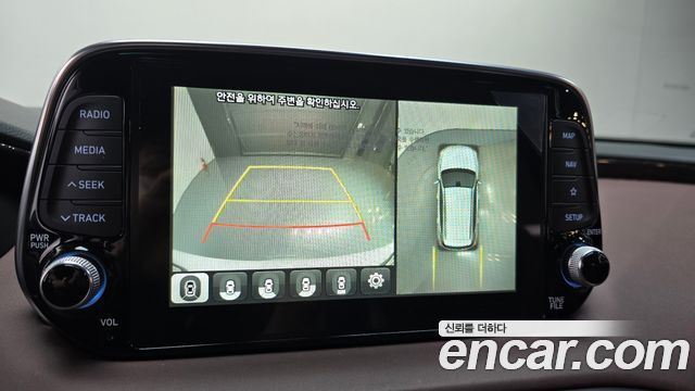 Hyundai Santafe 2019 — photo 21