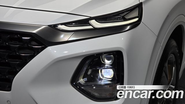 Hyundai Santafe 2019 — photo 8