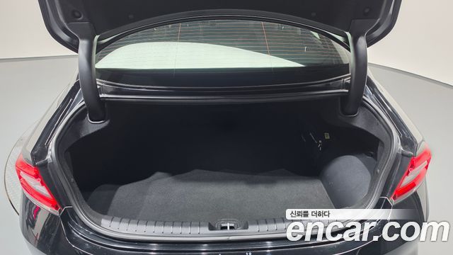 Hyundai Grandeur 2019 — photo 23