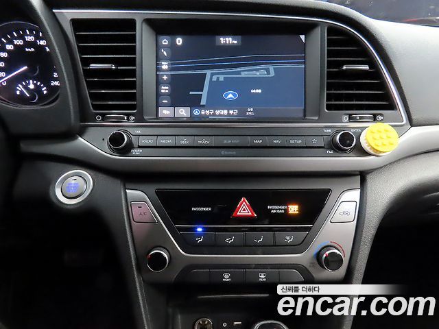 Hyundai AVANTE 2018 — photo 5