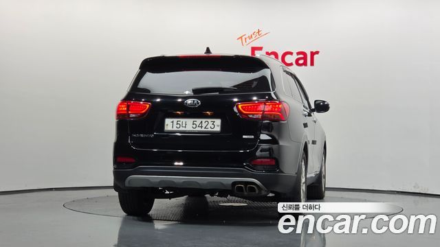 Kia Sorento 2018 — photo 4